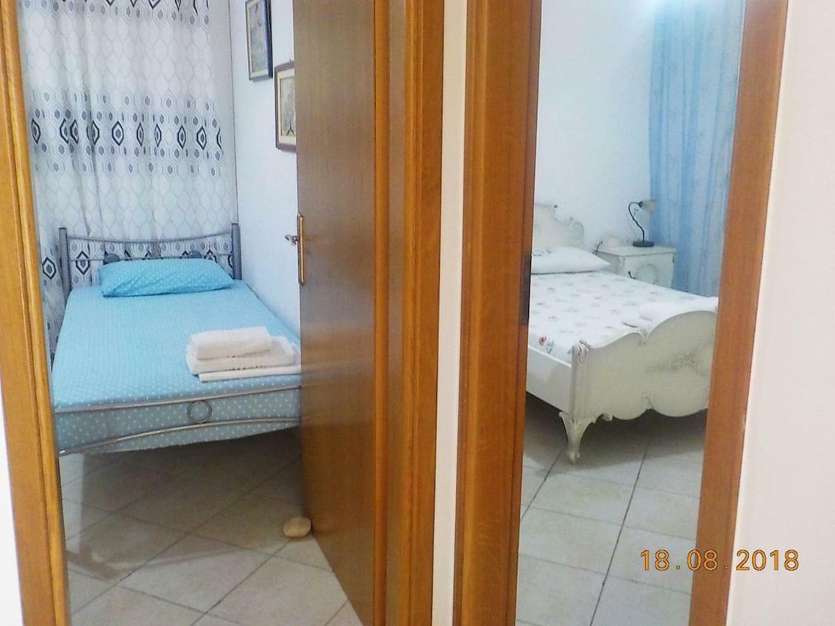 Independent Agapitos Apart , 2Bdrm, Private Patio Naxos City Exterior photo